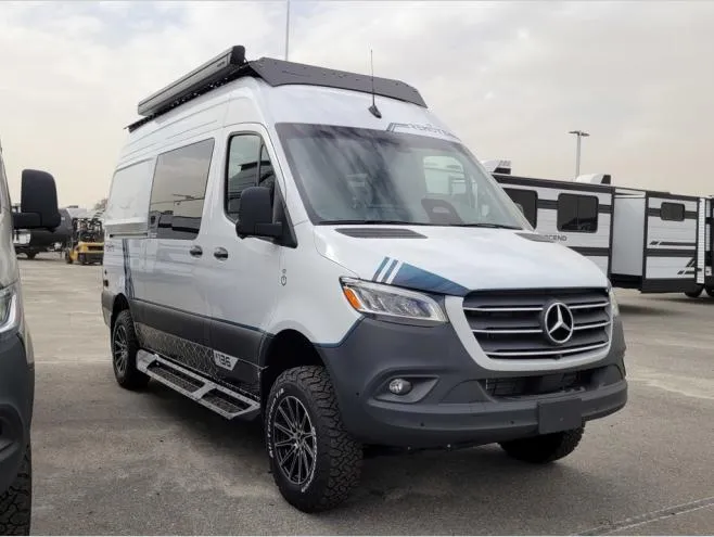 2026 Remote Vans Remote Vans T-45 - Main photo