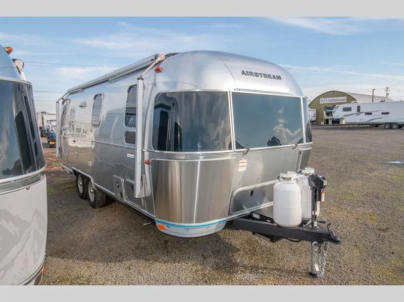 2026 Airstream International 25FB Twin - Photo 4
