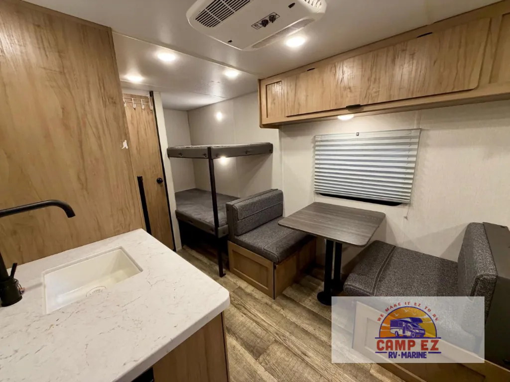 2024 Forest River Cherokee Wolf Den 16EV, Photos photo 7