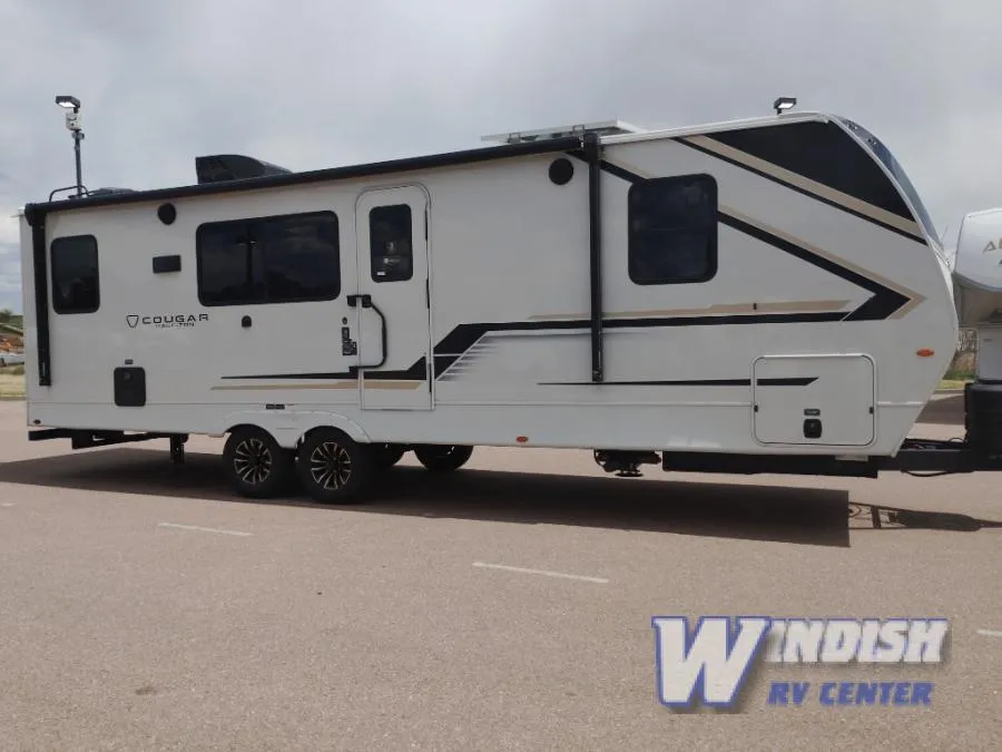 2026 Keystone Cougar Half-Ton 26LBW - Photo 3