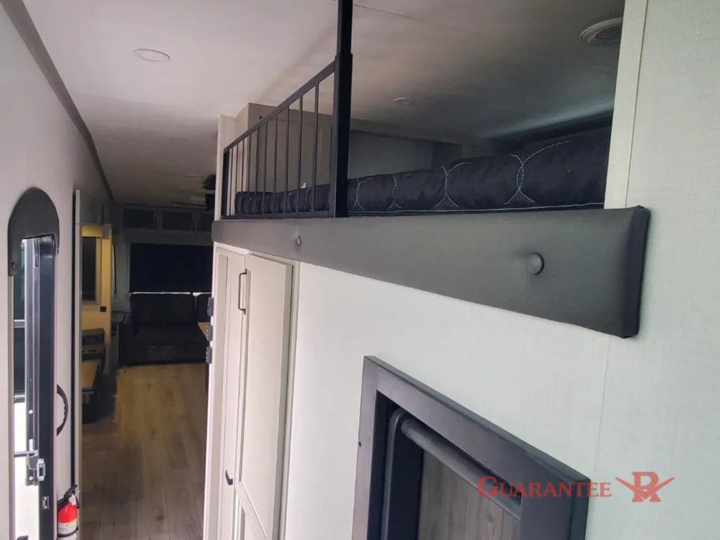 2026 Keystone Montana High Country 385BR, Photos photo 22