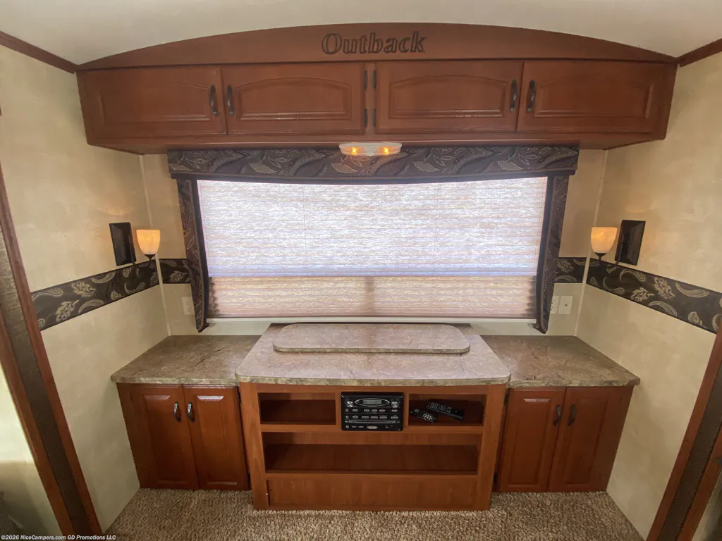 2012 Keystone Outback 298RE, Photos photo 13