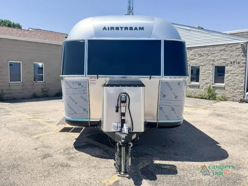 2026 Airstream Classic 28RB - Photo 3