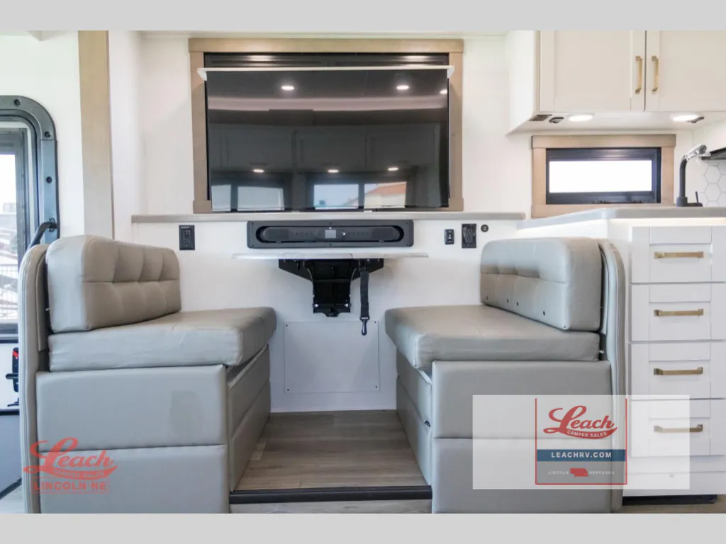 2027 Entegra Coach Vision XL 36C, Photos photo 21