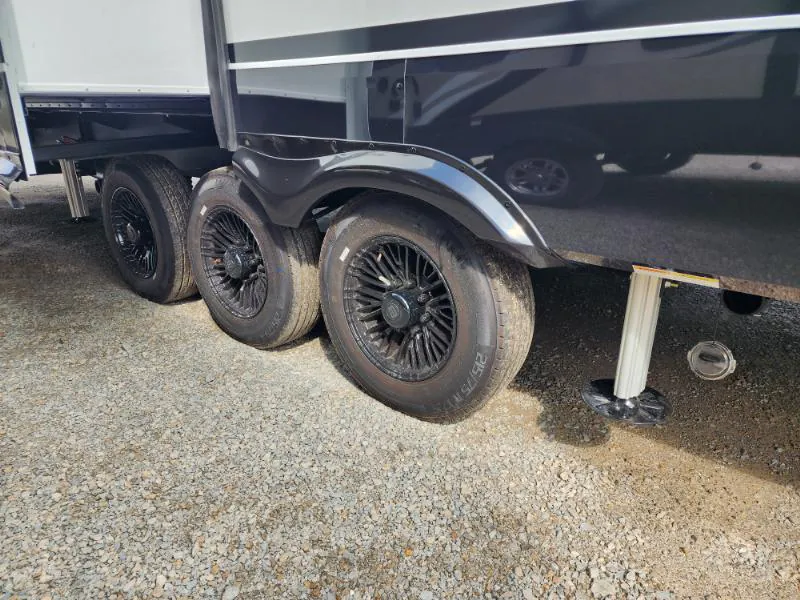 2026 Brinkley Model G 3970, Photos photo 78
