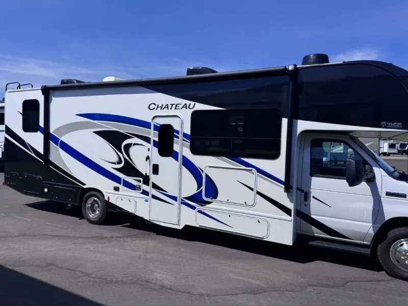 2021 Thor Motor Coach Chateau 31B - Photo 3