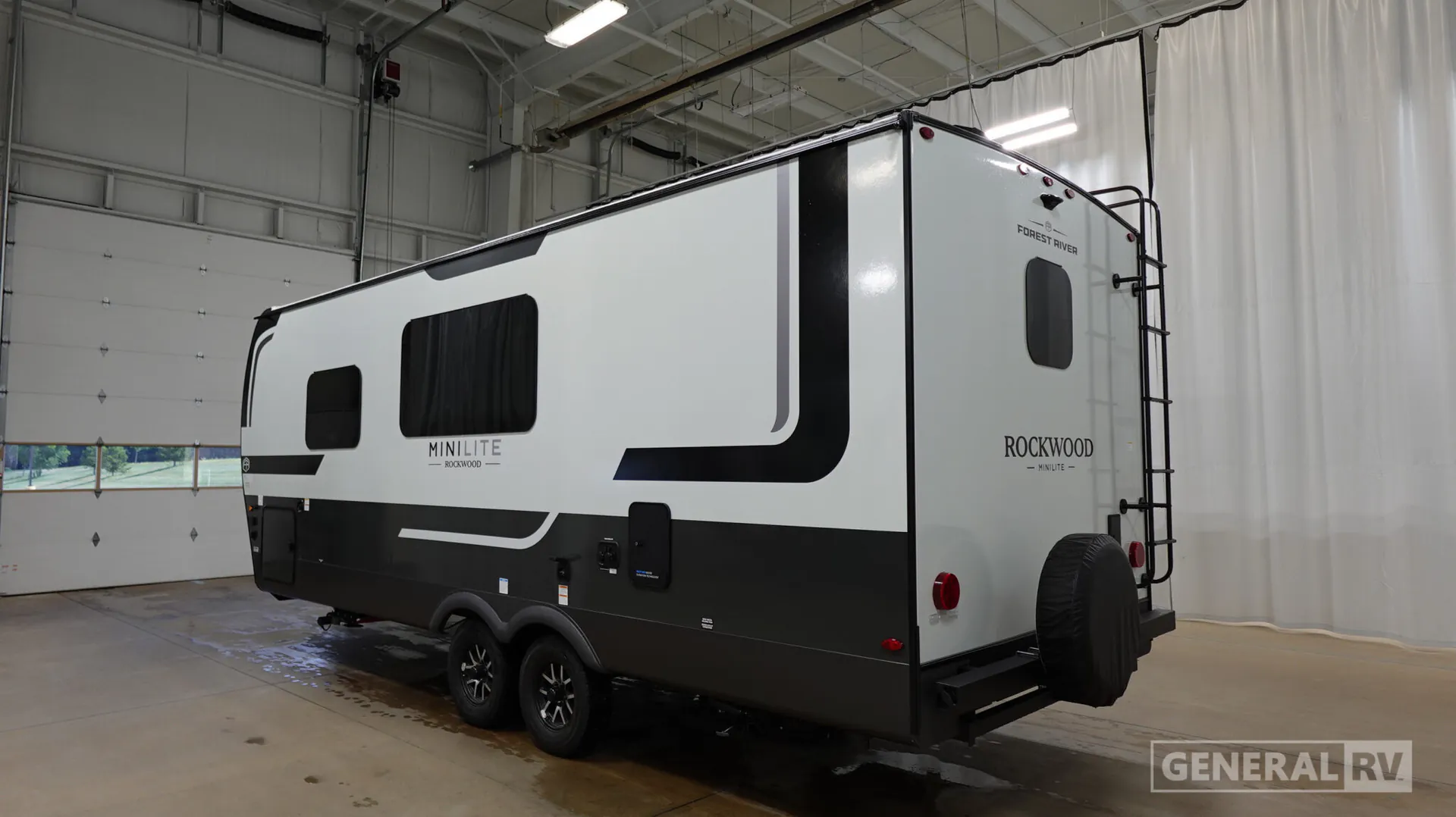 2027 Forest River Rockwood Mini Lite 2524FBT - Photo 4