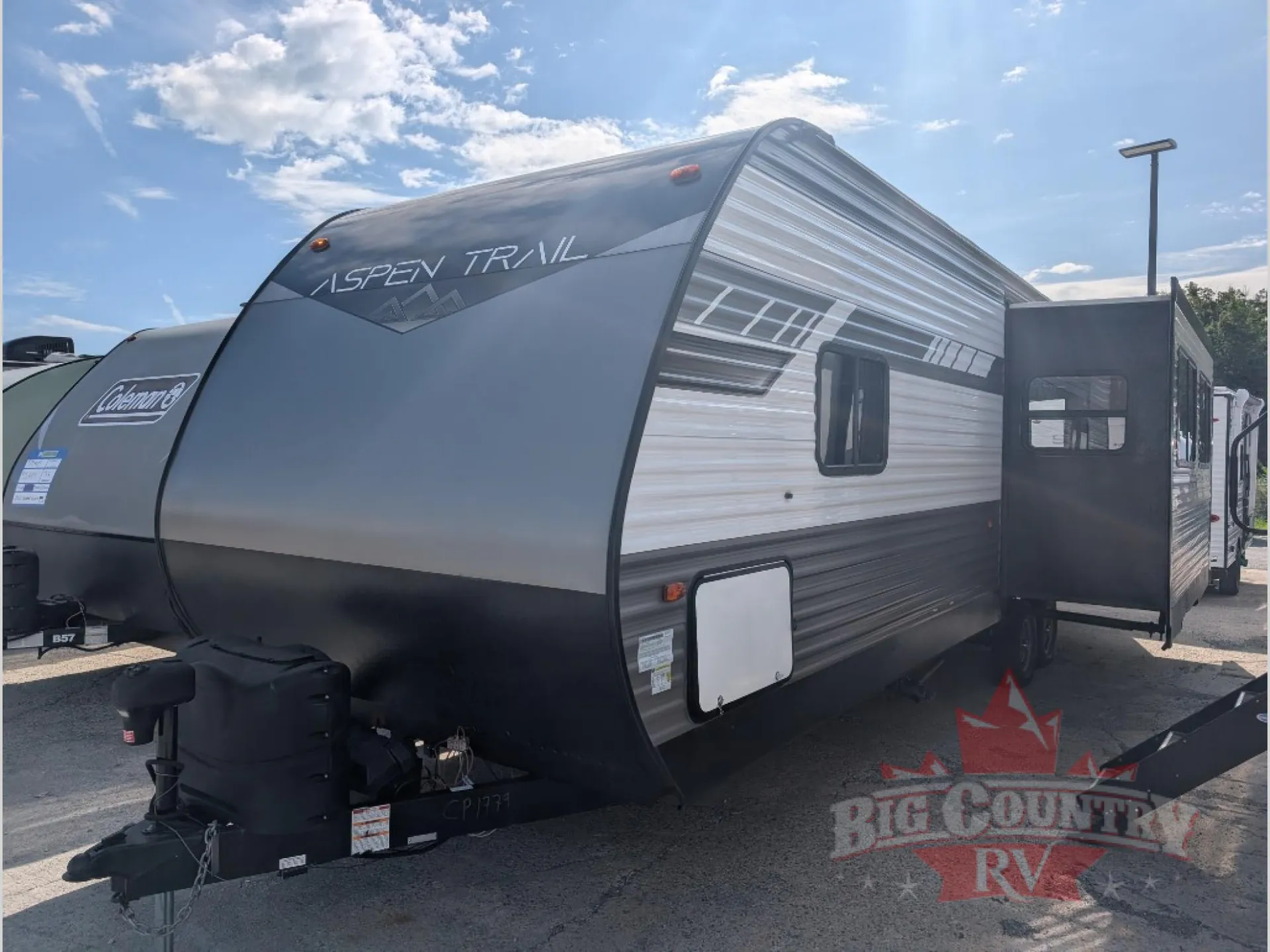 2022 Dutchmen Aspen Trail 2860RLS - Photo 3