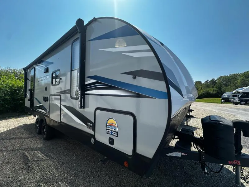 2022 Forest River Cherokee Alpha Wolf 22SW-L - Photo 2