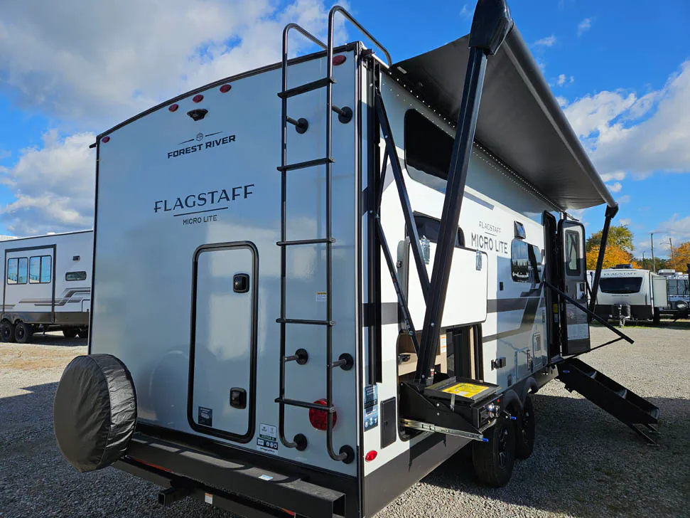 2027 Forest River Flagstaff Micro Lite 25BRDS — Photo 7