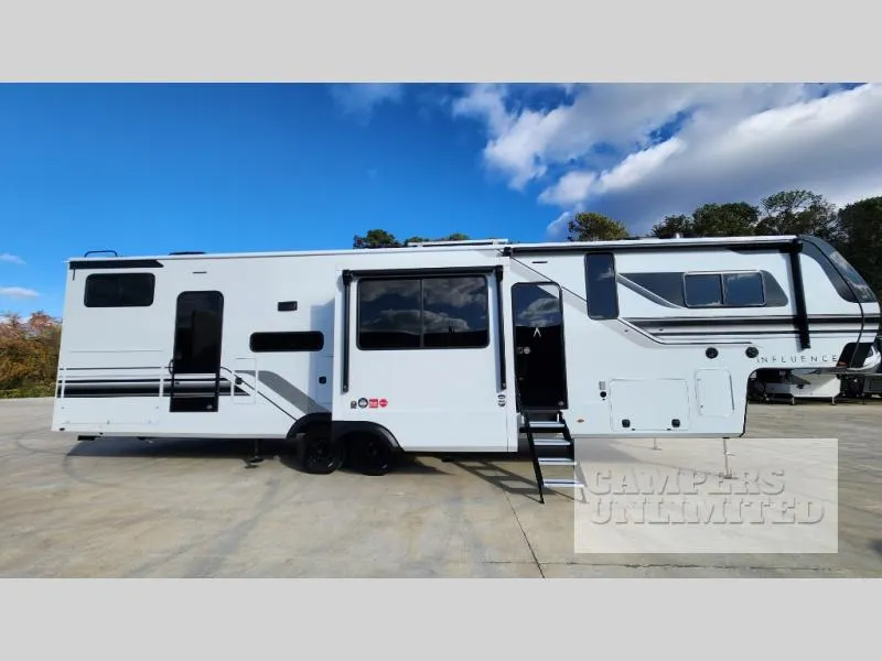 2026 Grand Design Solitude 3904BH - Main photo