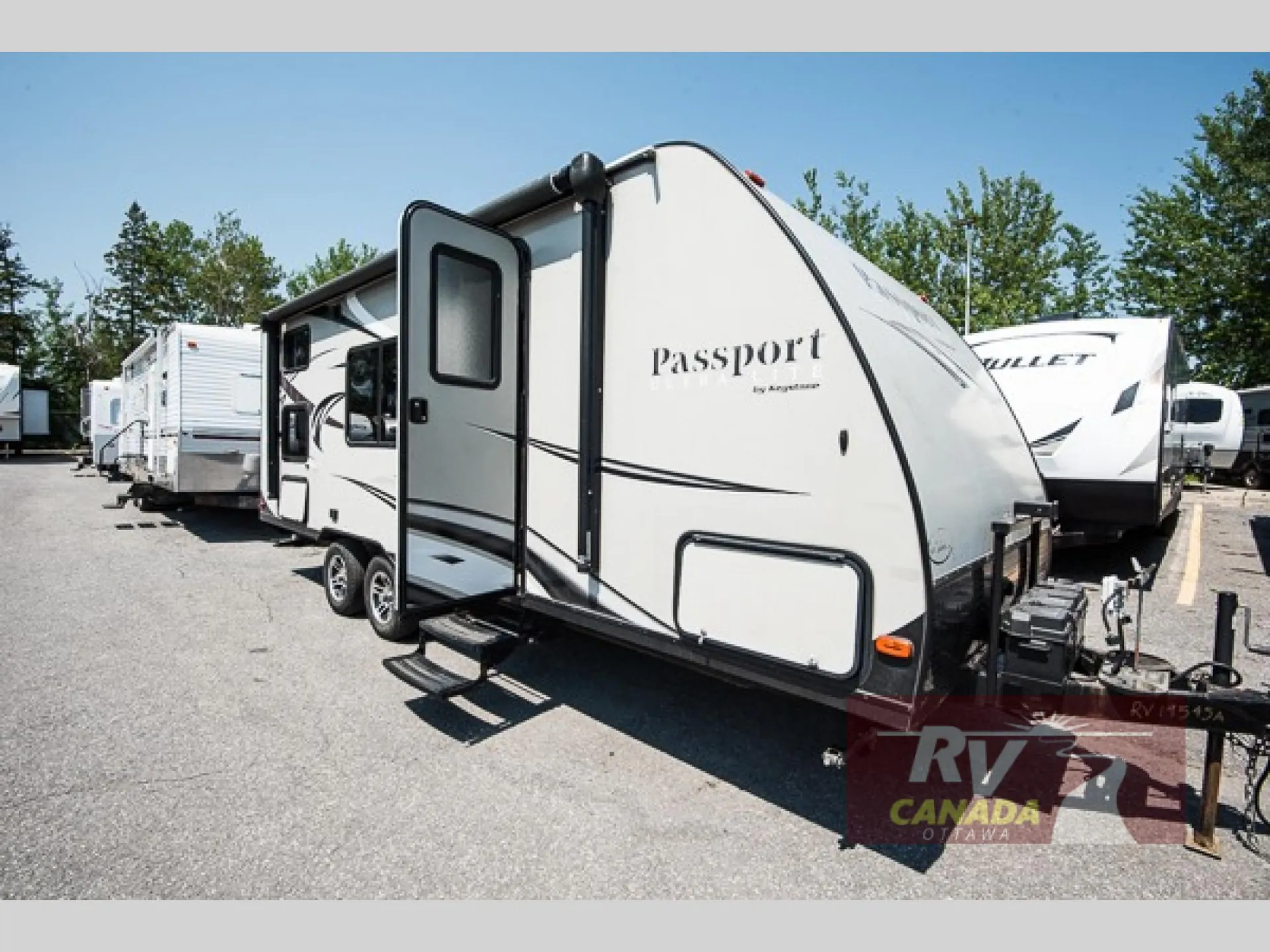 2017 Keystone Passport Express 238ML - Photo 2
