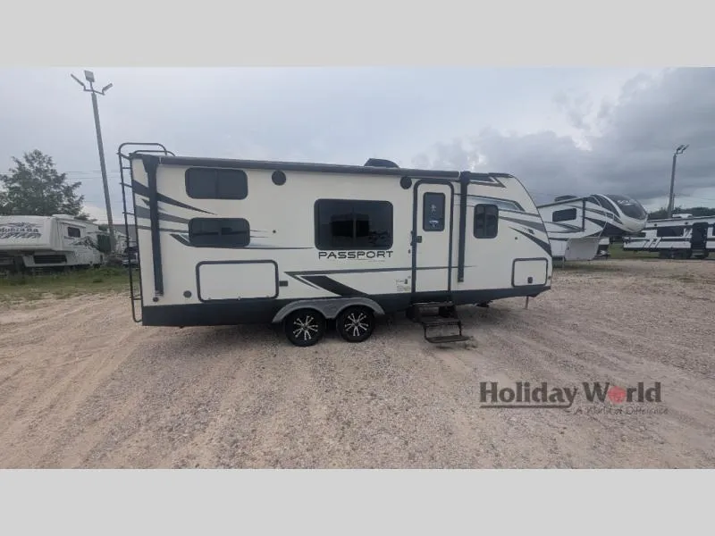2021 Keystone RV Passport Used    219BH SL Series - Photo 4