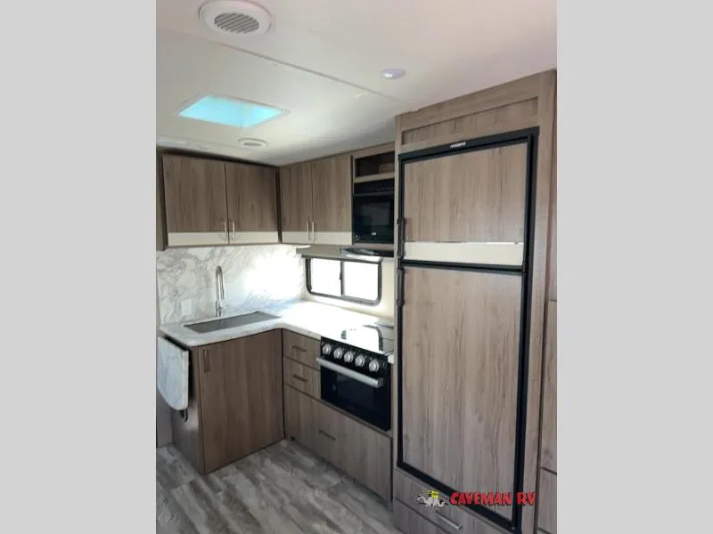 2021 Grand Design Imagine 2800BH - Photo 3