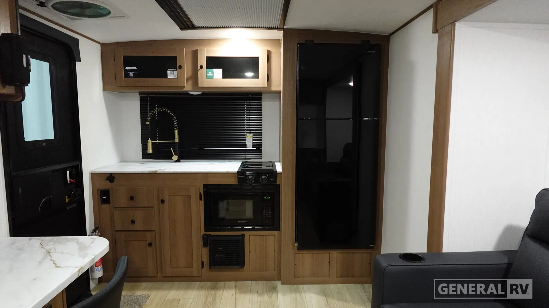 2026 Coachmen Apex Nano 216RKS - Photo 3