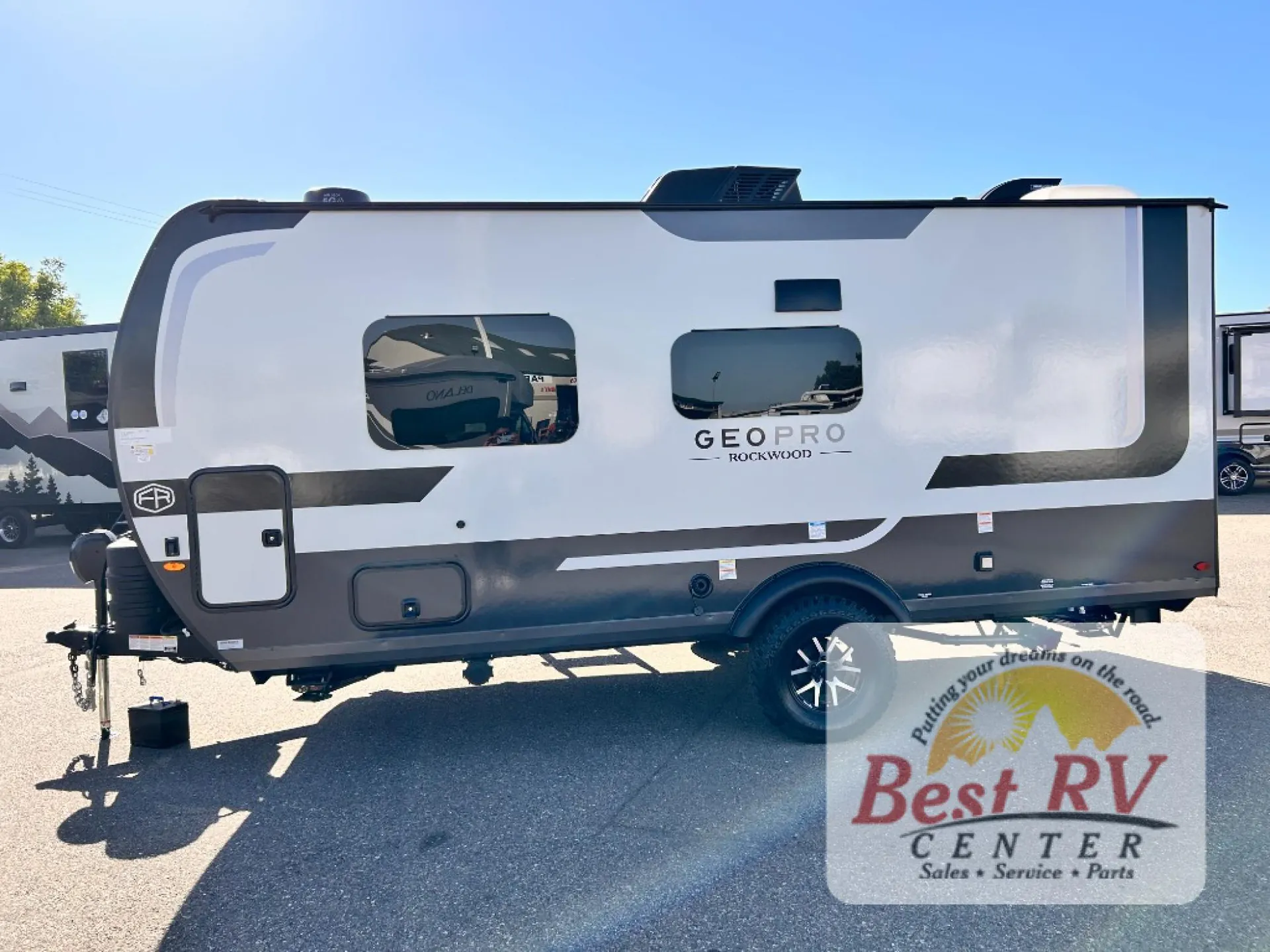 2027 Forest River Rockwood Geo Pro 19FD — Photo 7