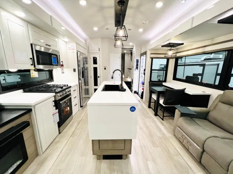 2026 Jayco Pinnacle 36FBTS, Photos photo 23