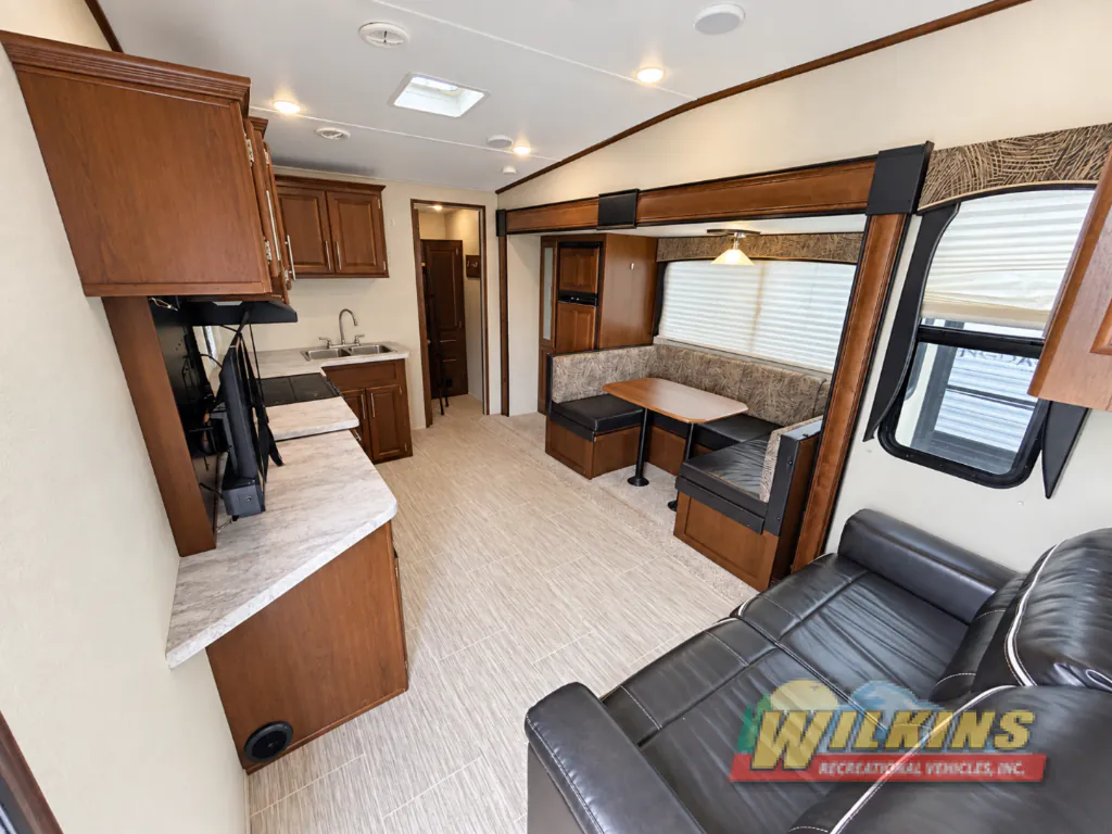 2018 Forest River Wildcat 28BH, Photos photo 11