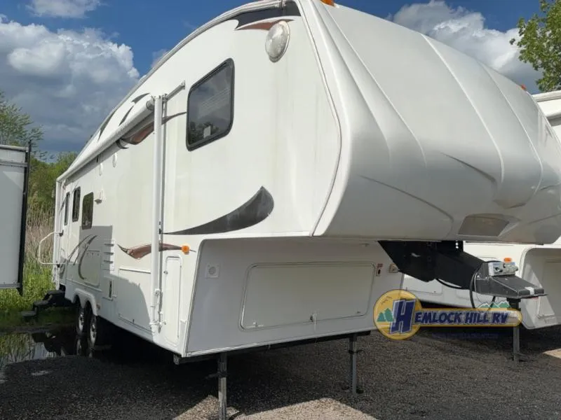 2010 Keystone Cougar X-Lite 26RLS - Main photo