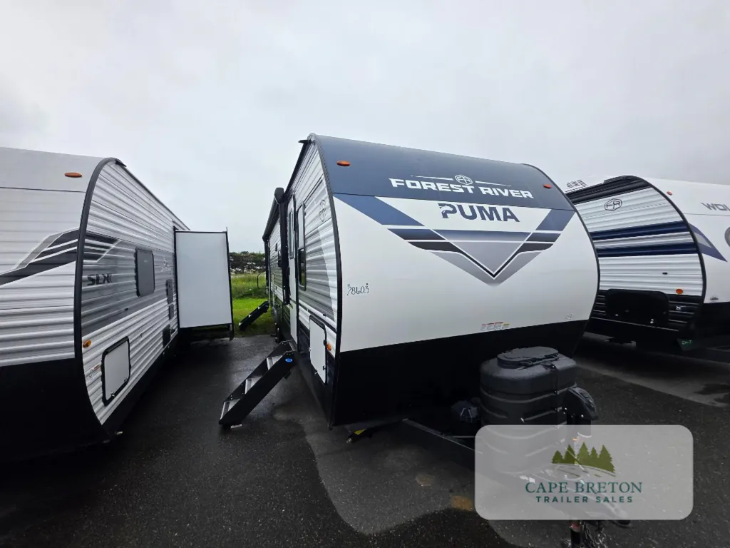 2027 Palomino Puma 337BH, Photos photo 2