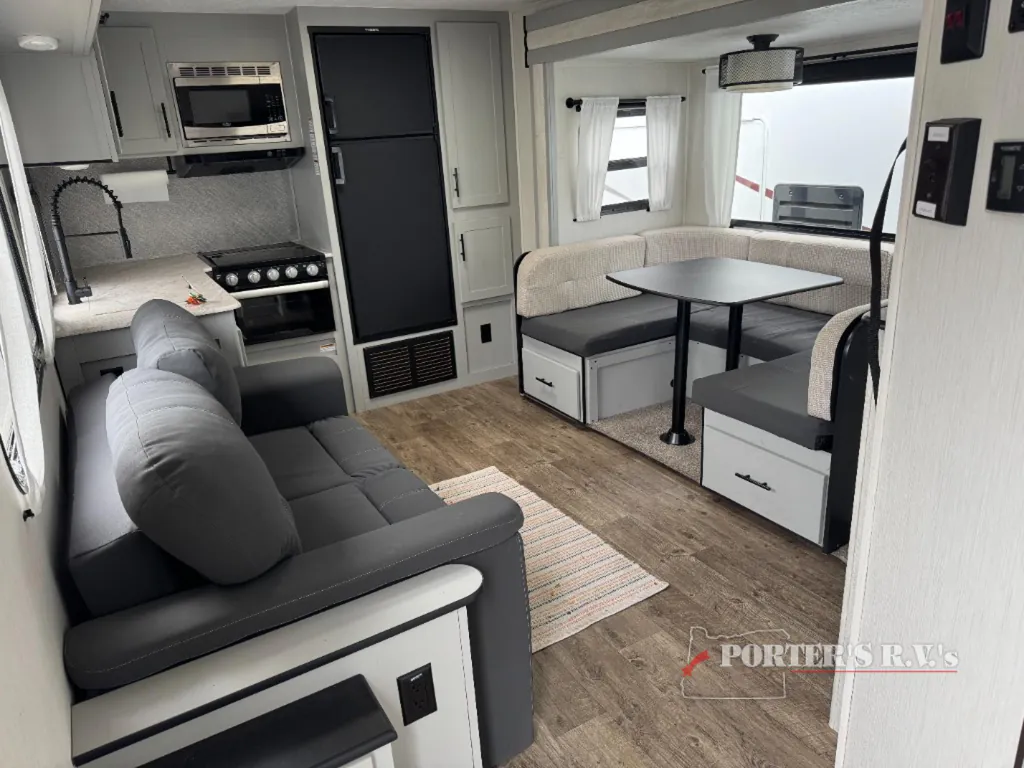 2022 Forest River Vibe 25RK, Photos photo 12