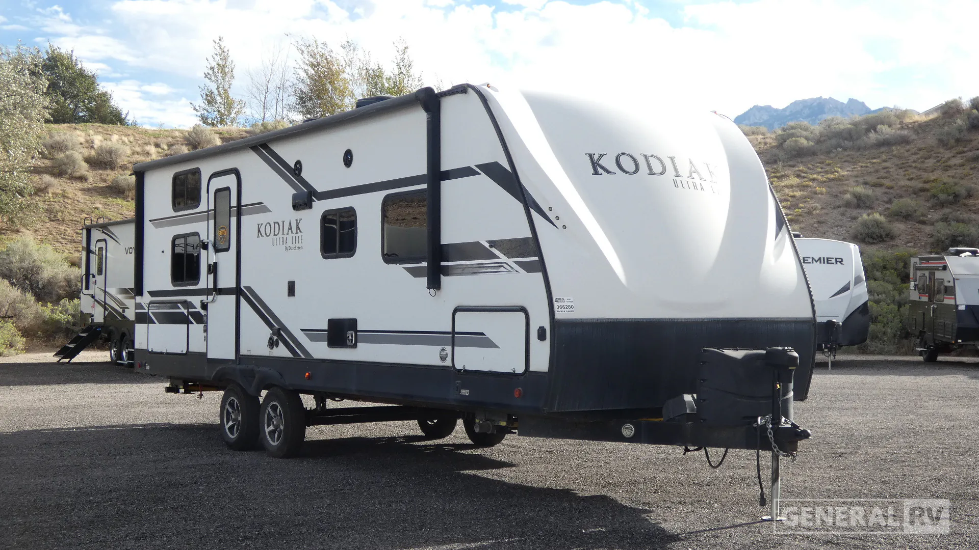 2020 Dutchmen Kodiak Ultra-Lite 248BHSL - Photo 2