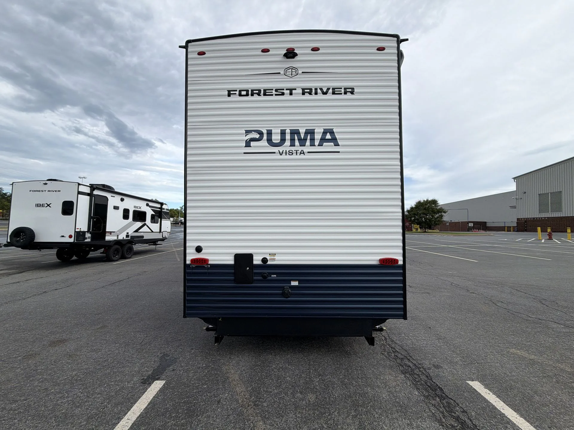 2027 Forest River Puma Vista 403LFT — Photo 7