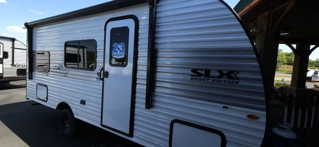2026 Jayco Jay Flight SLX 172DB - Photo 3