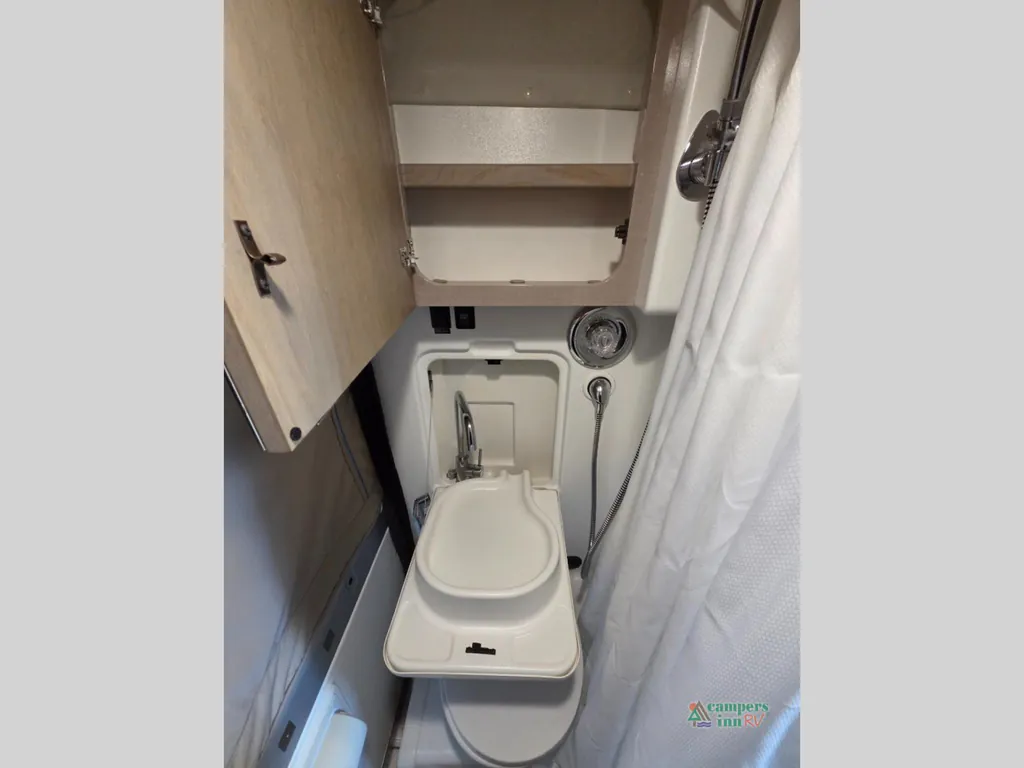 2022 Winnebago Travato 59KL, Photos photo 38