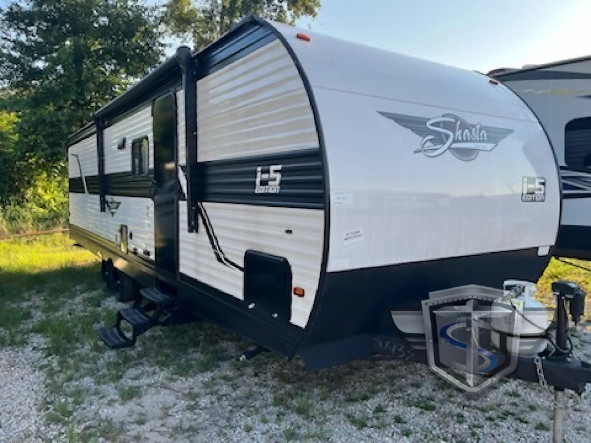 2024 Shasta Shasta I-5 Edition & Compact 530QB - Photo 2