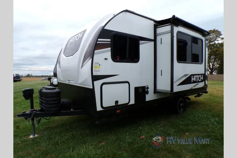 2024 Cruiser RV Hitch 18RBS - Photo 3