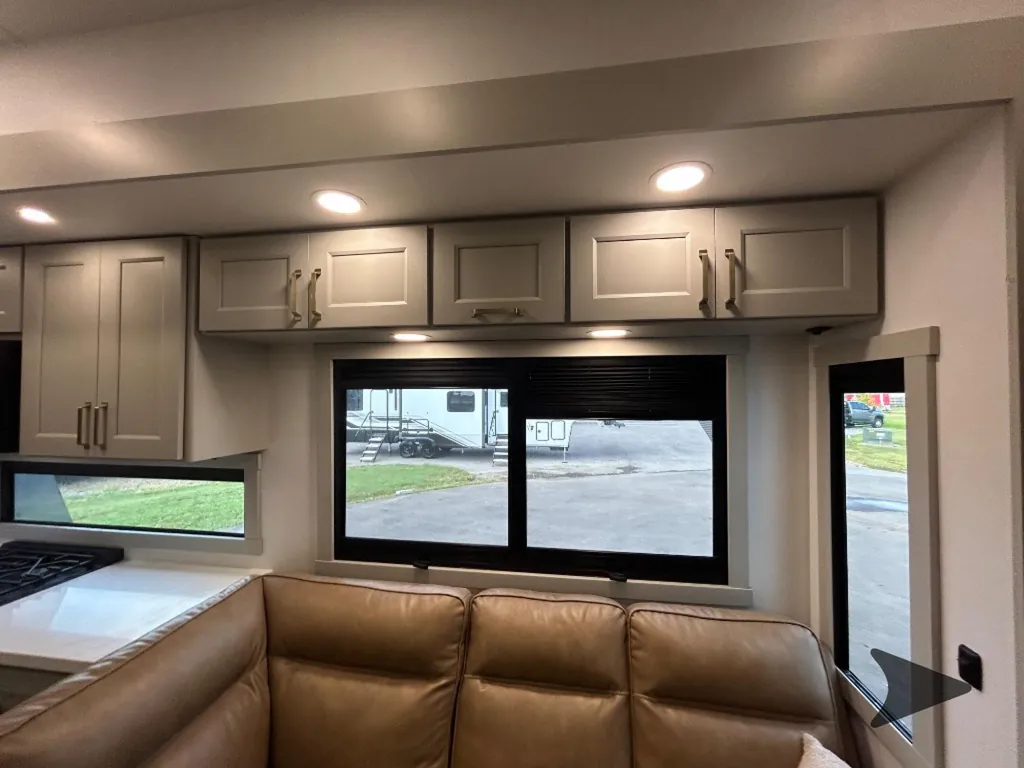 2025 Brinkley Model G 3250, Photos photo 35