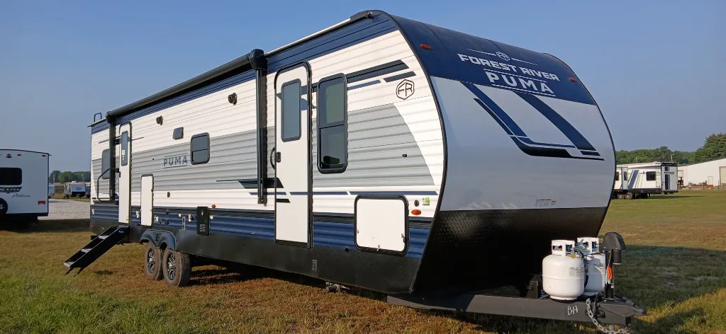2025 Palomino Puma 337BH - Photo 2