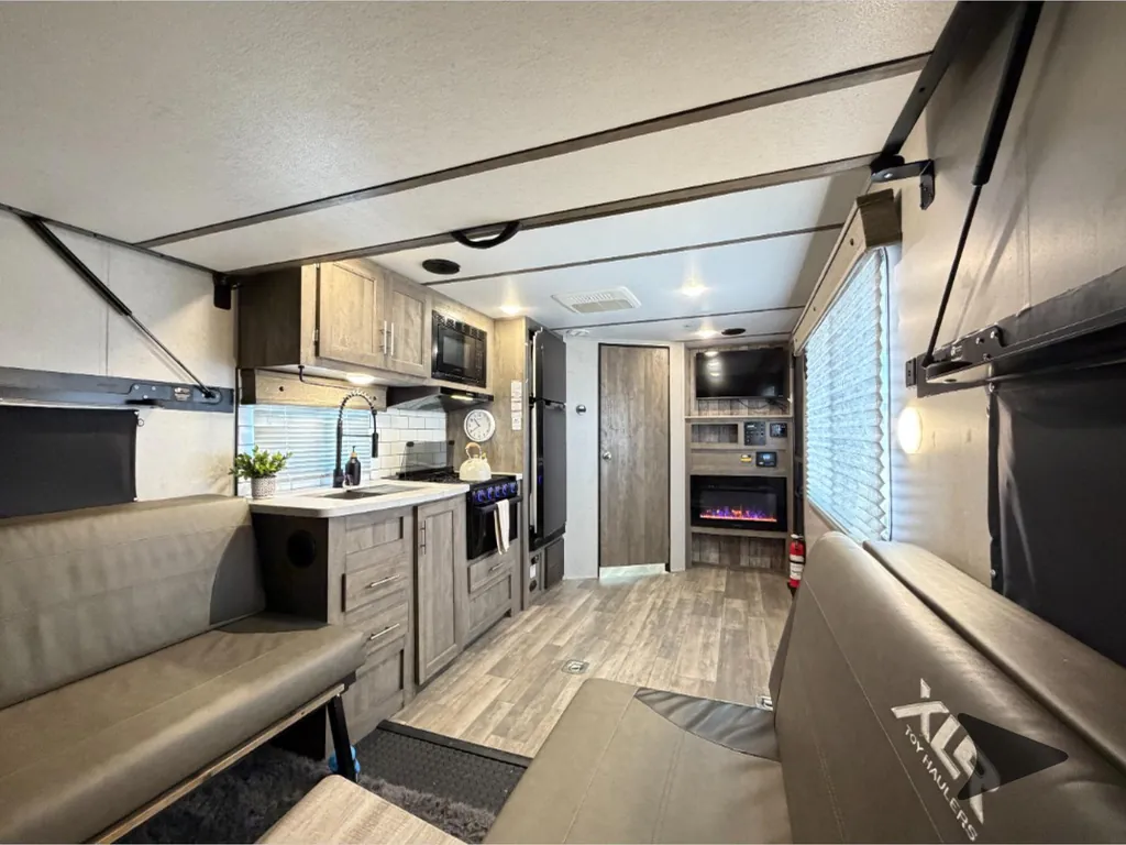 2022 Forest River XLR Micro Boost 25LRLE, Photos photo 25