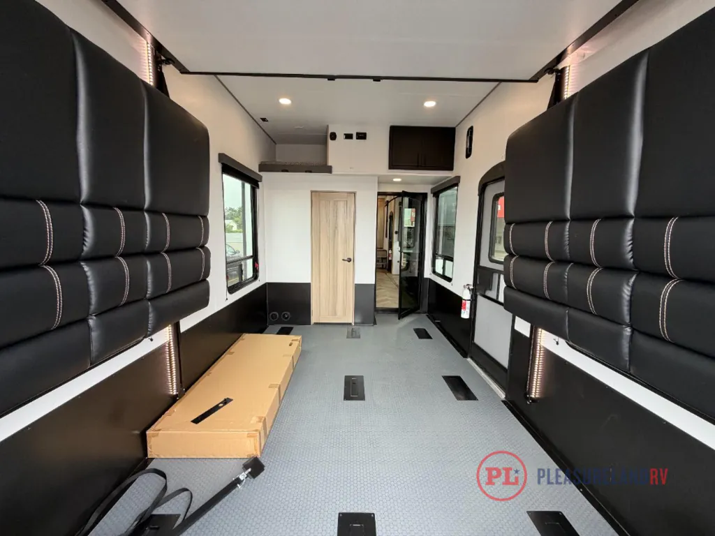 2026 Keystone Raptor 420, Photos photo 9