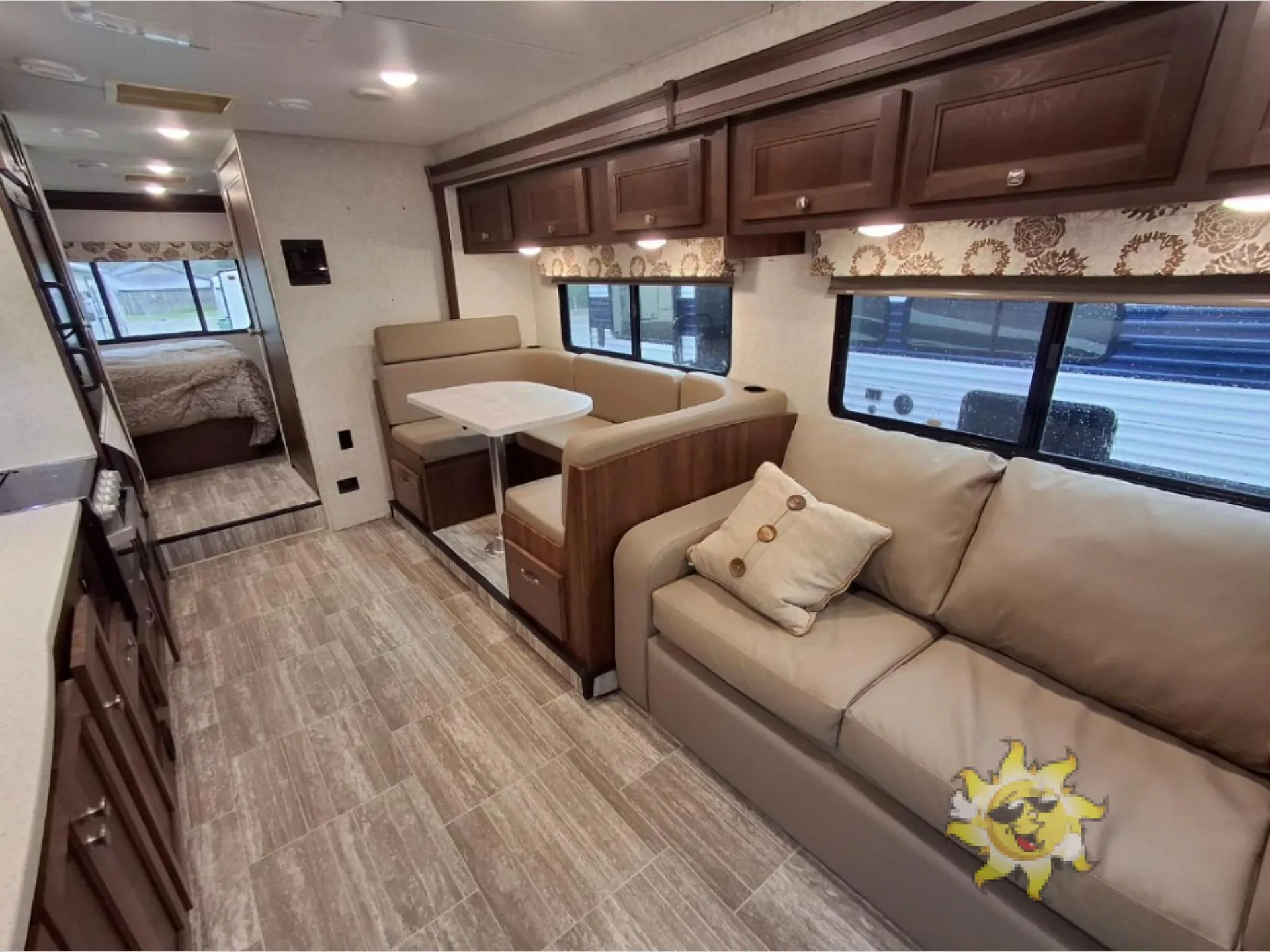 2019 Forest River Forester 3011DS — Photo 6