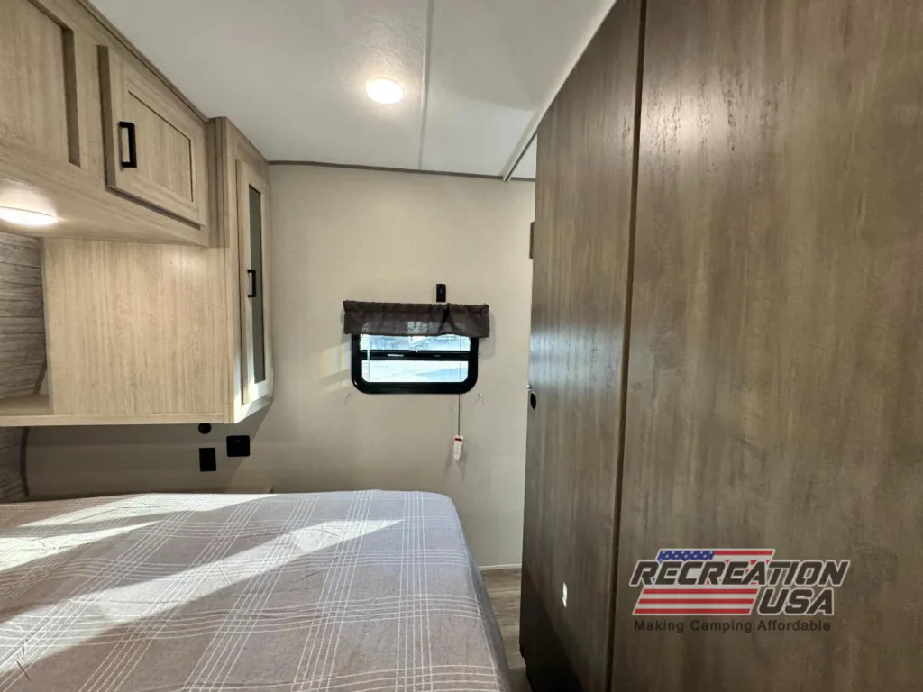 2026 Coachmen Catalina Legacy Edition 243RBS, Photos photo 23