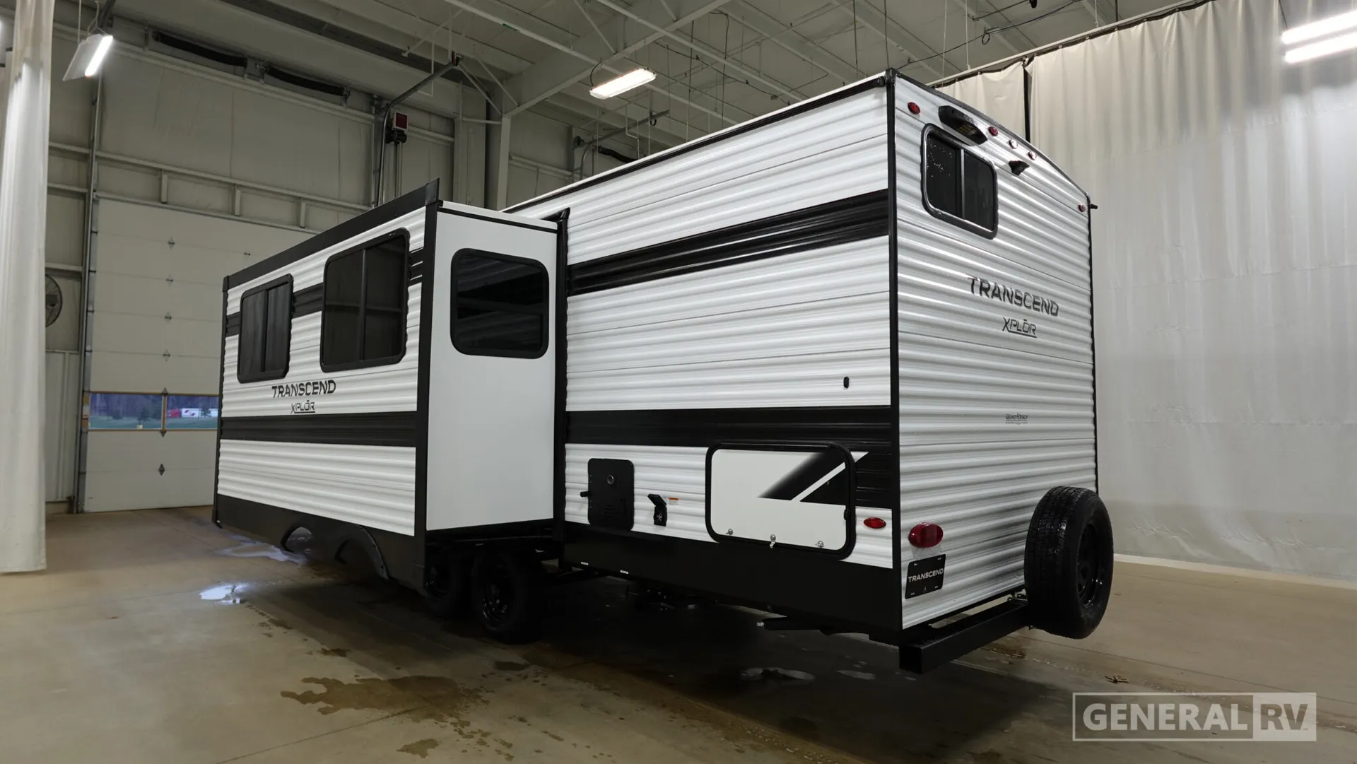 2026 Grand Design Transcend Xplor 27DBX - Photo 4