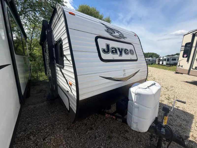 2018 Jayco Jay Flight SLX 7 174BH dealer photo 1 from Kunes RV