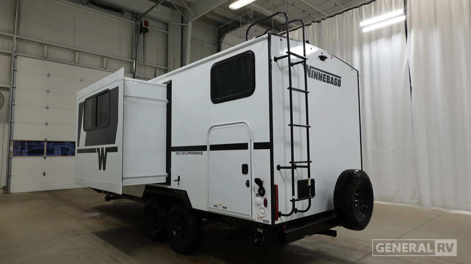 2027 Winnebago Micro Minnie 2200FBH - Photo 4