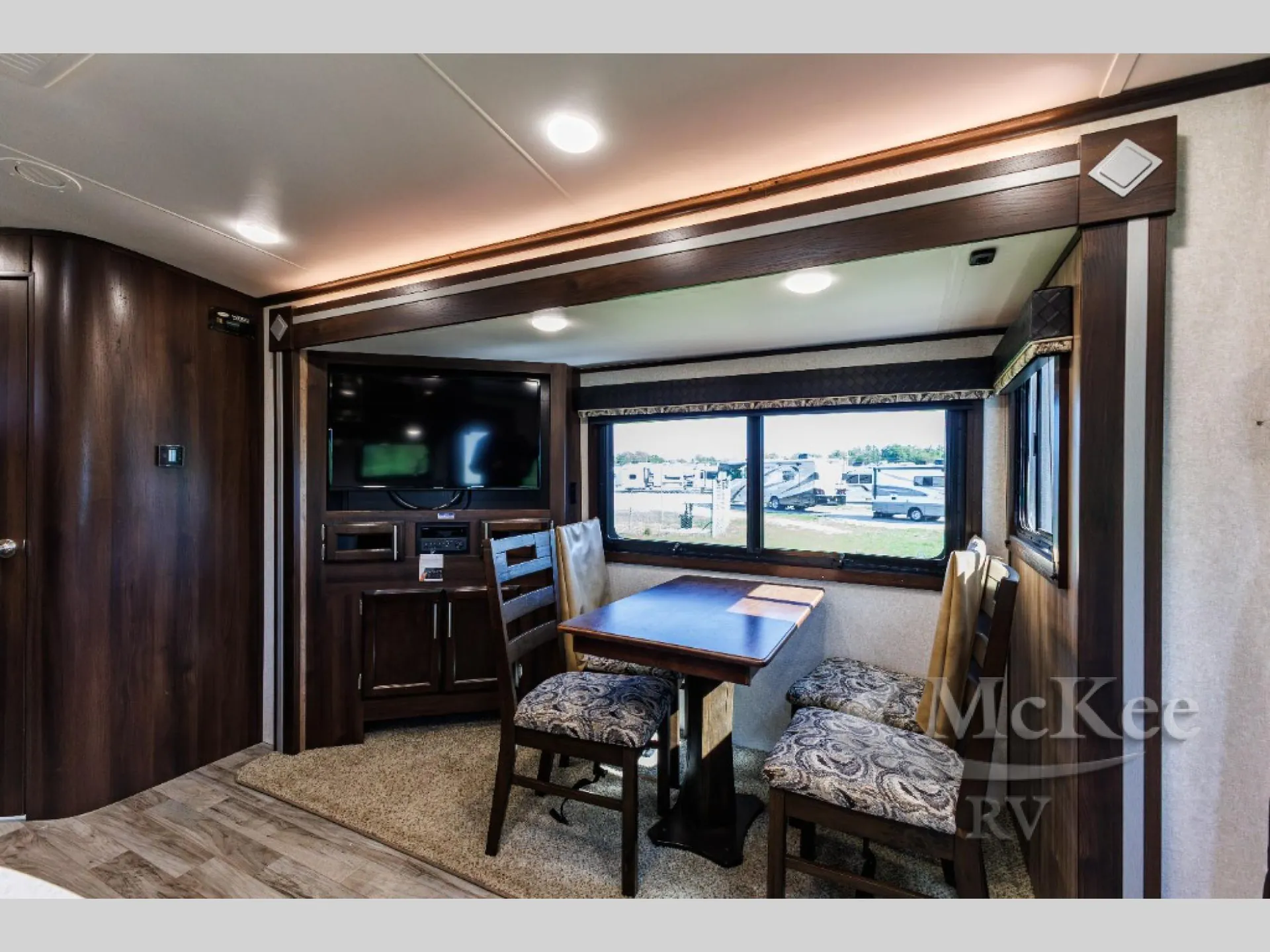 2019 Jayco White Hawk 24MBH - Photo 4