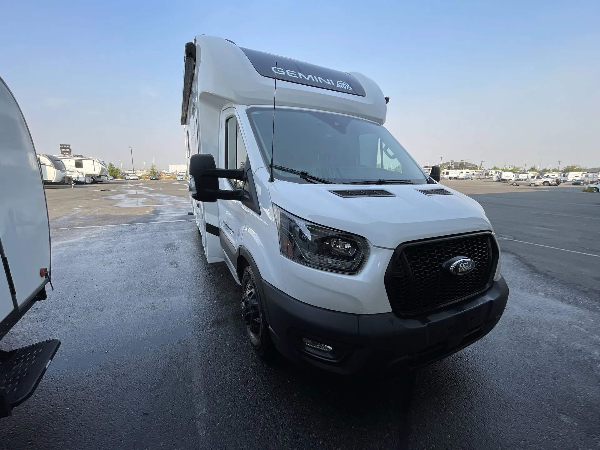 2026 Thor Motor Coach Gemini 24KB - Photo 2