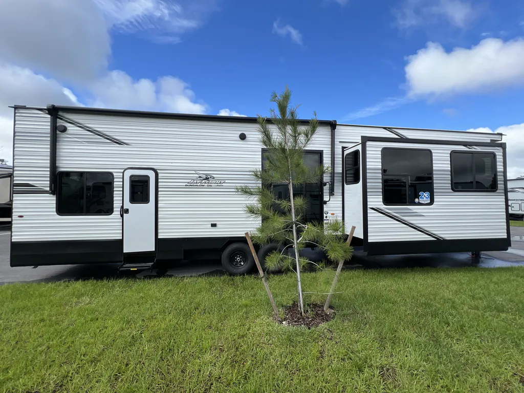 2026 Jayco Jay Flight Bungalow 401LOFT DS, Photos photo 10