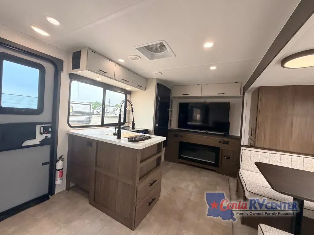 2027 Forest River Tracer 248RE, Photos photo 4