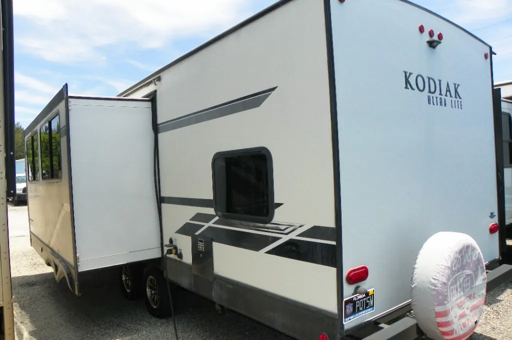 2022 Dutchmen RV Kodiak Ultra-Lite 283BHSL - Photo 4