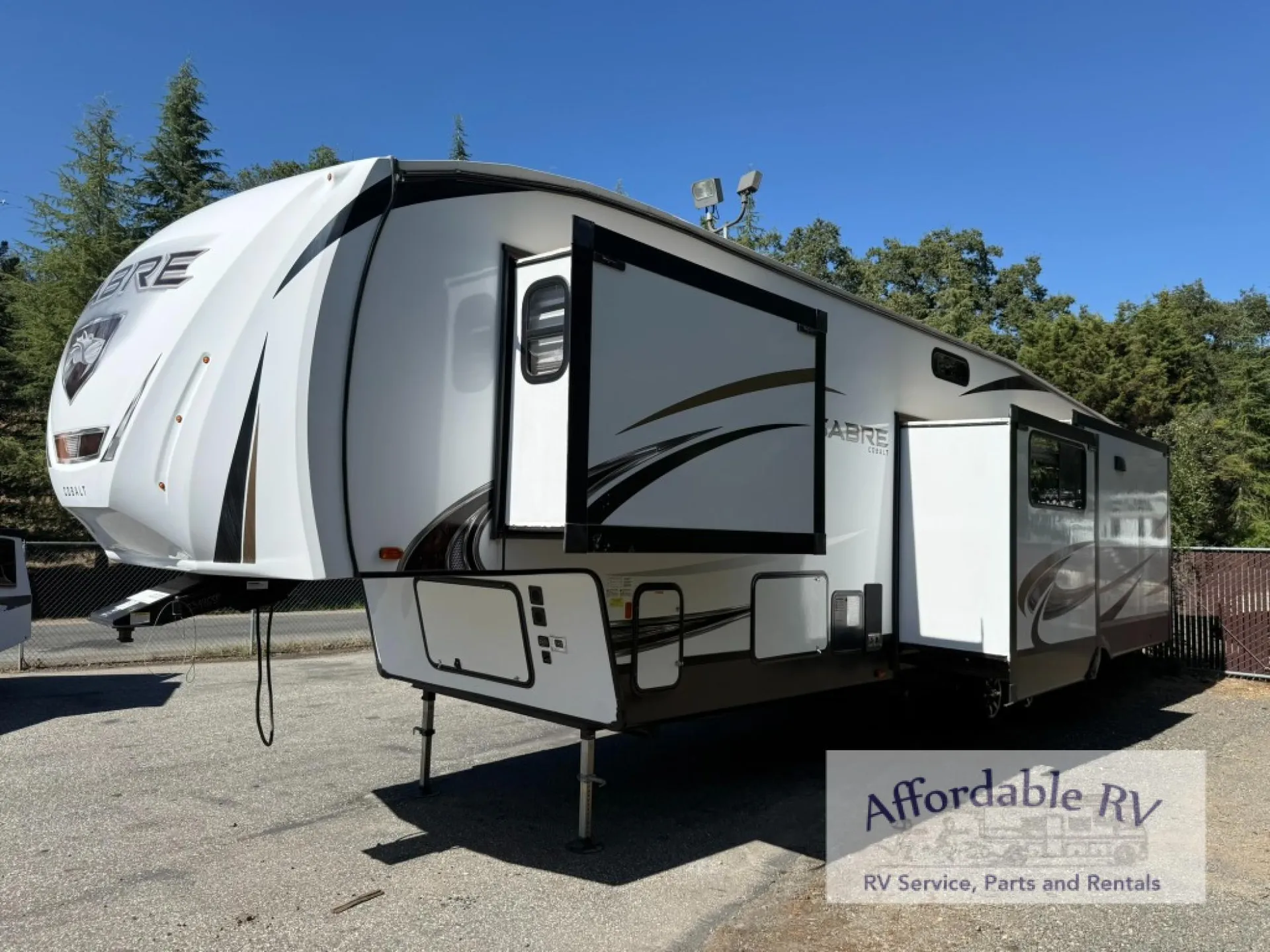 2022 Forest River Sabre 36BHQ - Photo 4