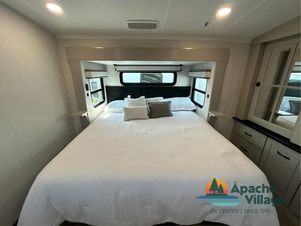 2026 Jayco North Point 395DSDB, Photos photo 33