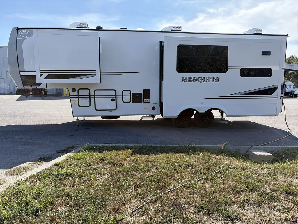 2027 Forest River Mesquite 3130ML, Photos photo 6