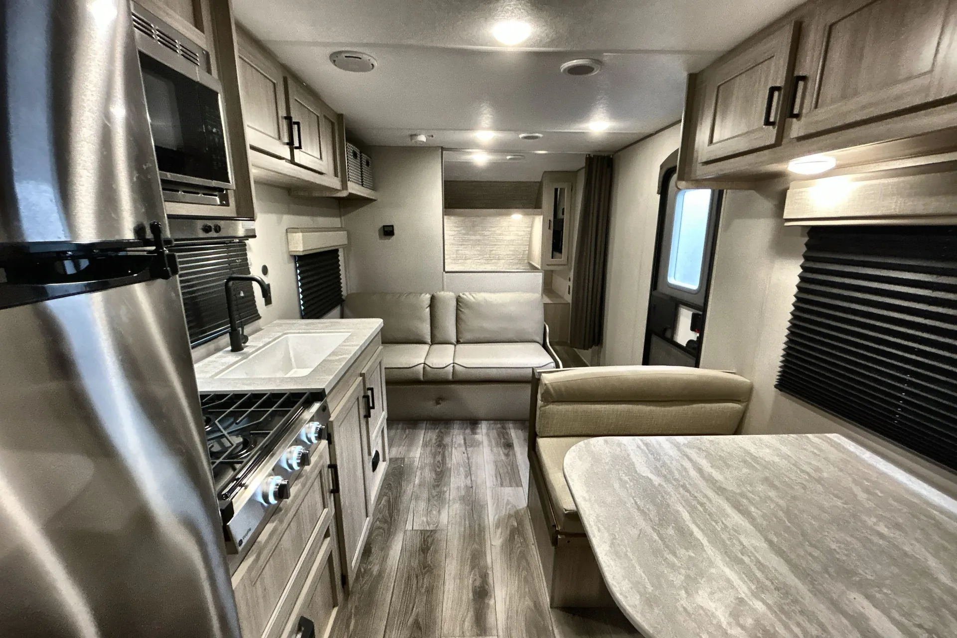 2024 Coachmen Catalina Summit Series 8 261BHS — living area main