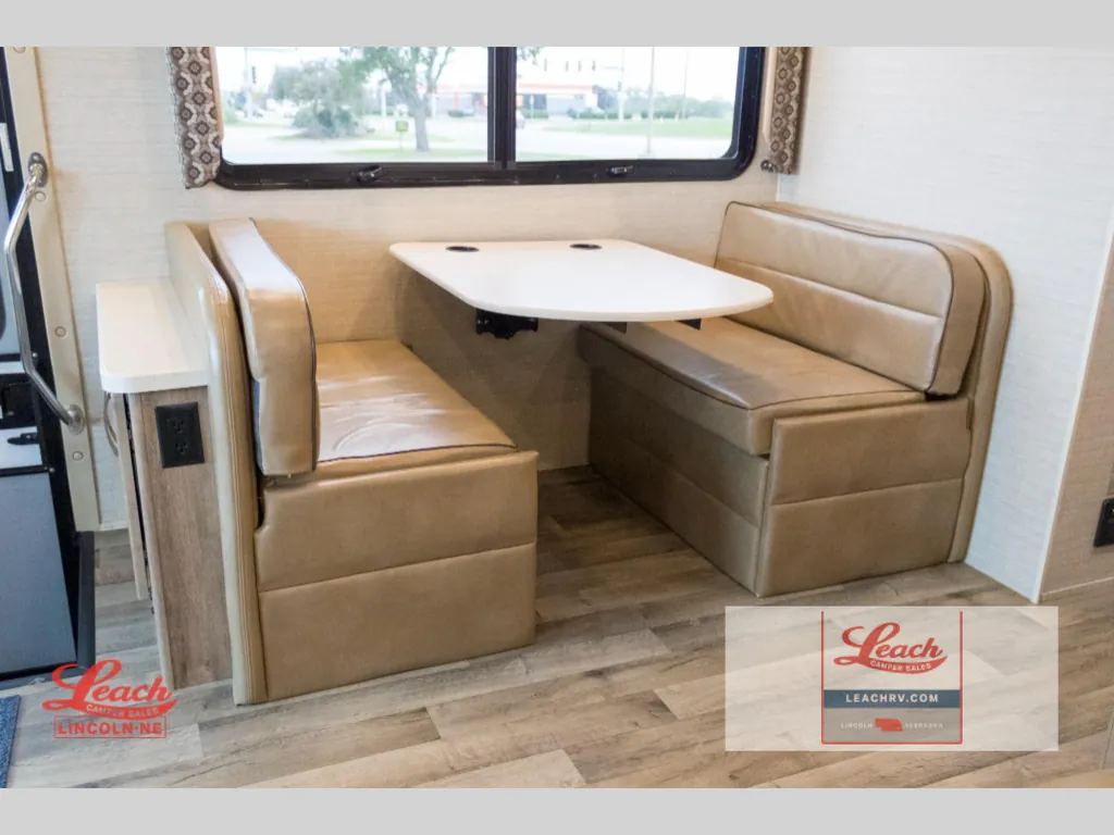 2019 Jayco Precept 29V, Photos photo 15